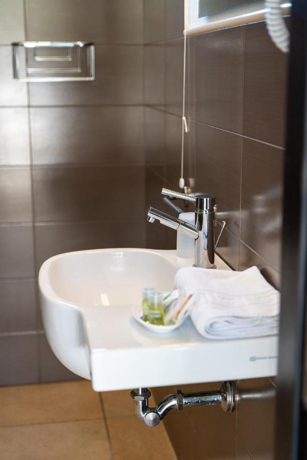 Corte Dei Melograni Hotel Resort オートラント エクステリア 写真